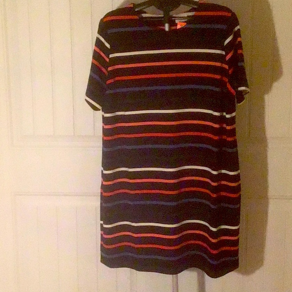 Old Navy NWOT Striped Dress. Washable and dryer safe.